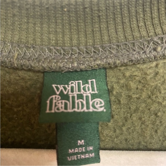 Wild Fable Women’s Sweatshirt - Picture 3 of 3